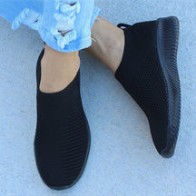 Tênis Black Weave Slip-On